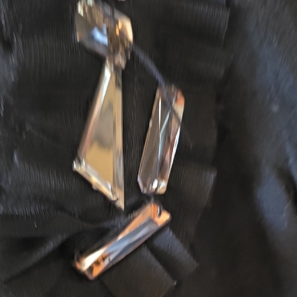 Simply Vera Vera Wang Jeweled Black Tie Front Cartigan Size Medium - Picture 8 of 11
